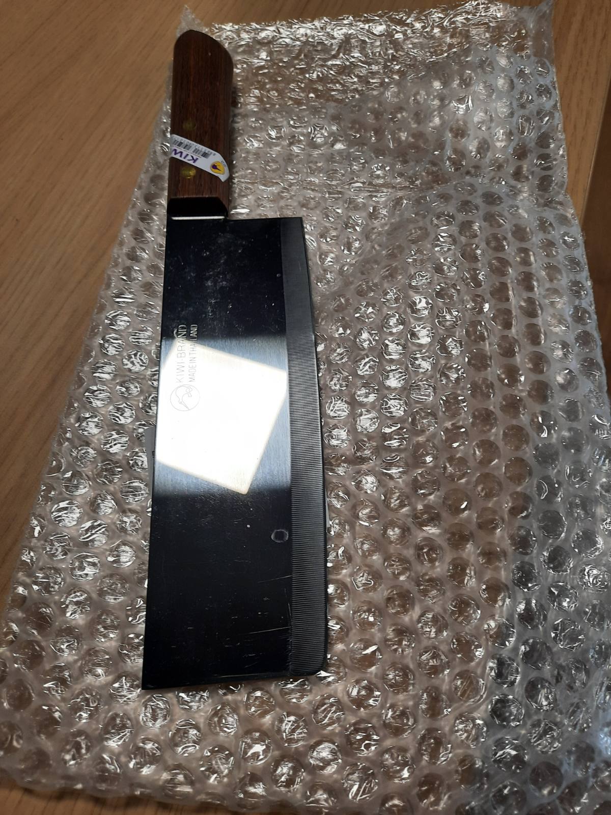 294306 - KIWI Thikë kuzhinieri me dorezë druri, 31.5 cm, çelik [#22], argjend, kafe