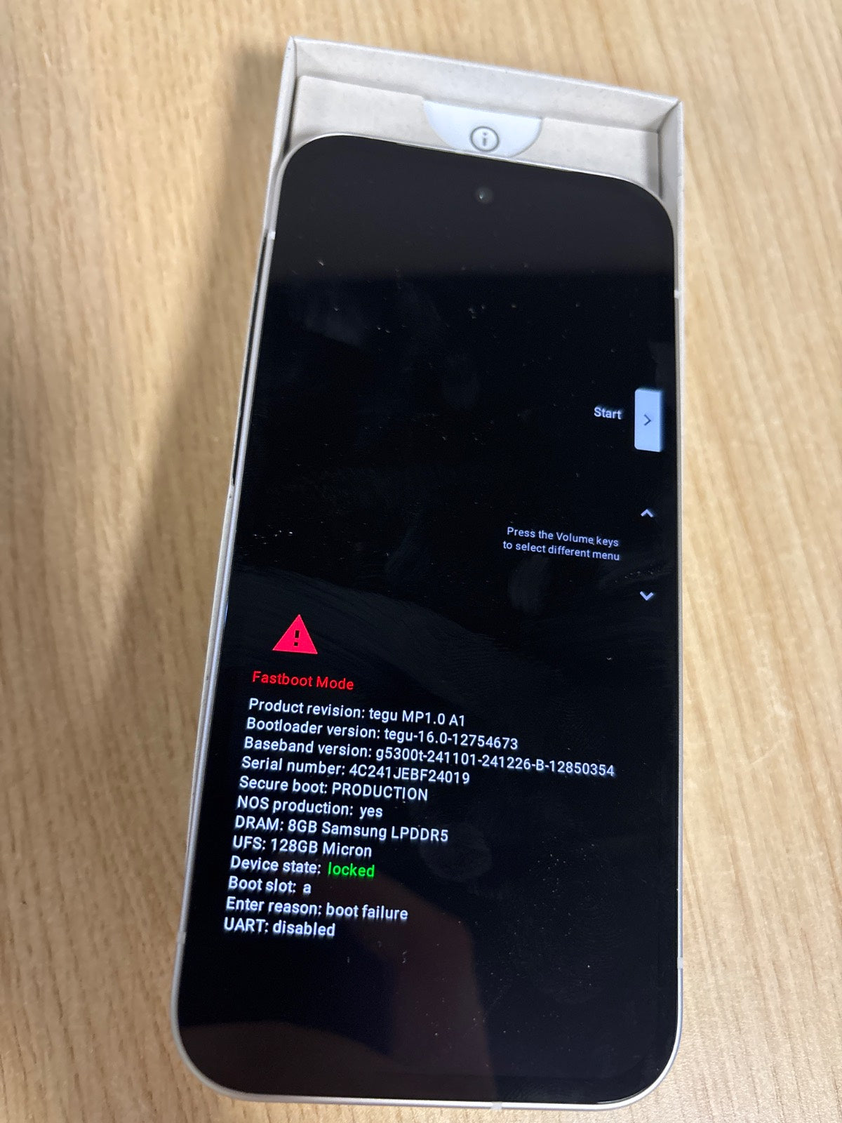 319270 - GOOGLE Pixel 9a – Telefon inteligjent Android, 128GB, Porcelan, kamerë AI, jetëgjatësi baterie 24 orë, veçori sigurie