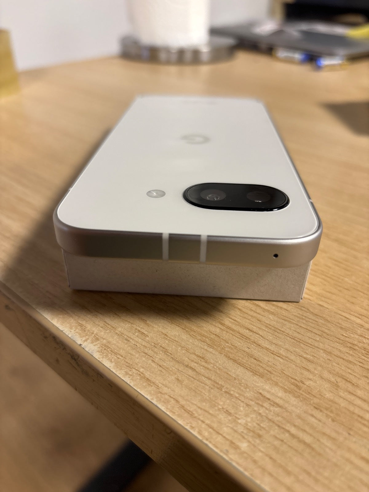319270 - GOOGLE Pixel 9a – Telefon inteligjent Android, 128GB, Porcelan, kamerë AI, jetëgjatësi baterie 24 orë, veçori sigurie