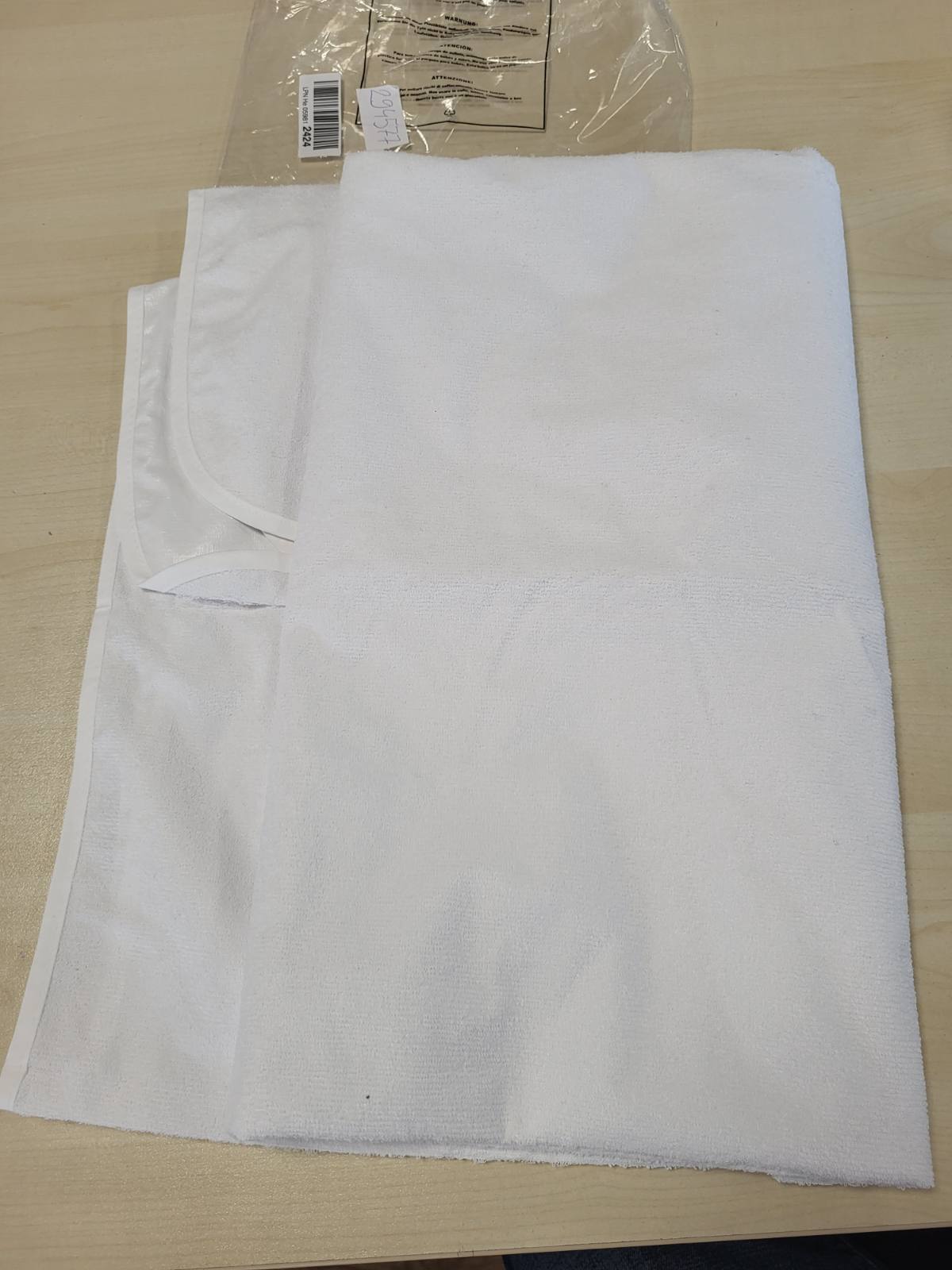 294577 - MBROJTËS DYSHEKU 140X200 CM, JASTËK PAMBUK I PAPËRSHKUESHËM NGA UJI, MBULIM DYSHEKU ANTI-MARINJ