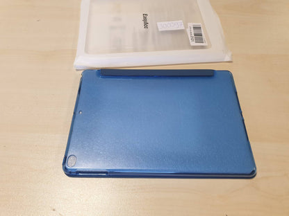 300097 - EASYACC Mbështjellëse për iPad 9.7 inç, mbrojtëse mat ultra e hollë, funksion zgjimi/gjumi automatik, blu.