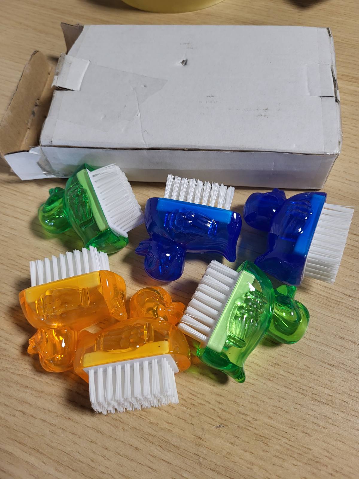207027 - com-fourÂ® FurÃ§a për Larjen e Duarve 6X Mini në Dizajn Duck, për Pastrimin e Duarve dhe Thonjve