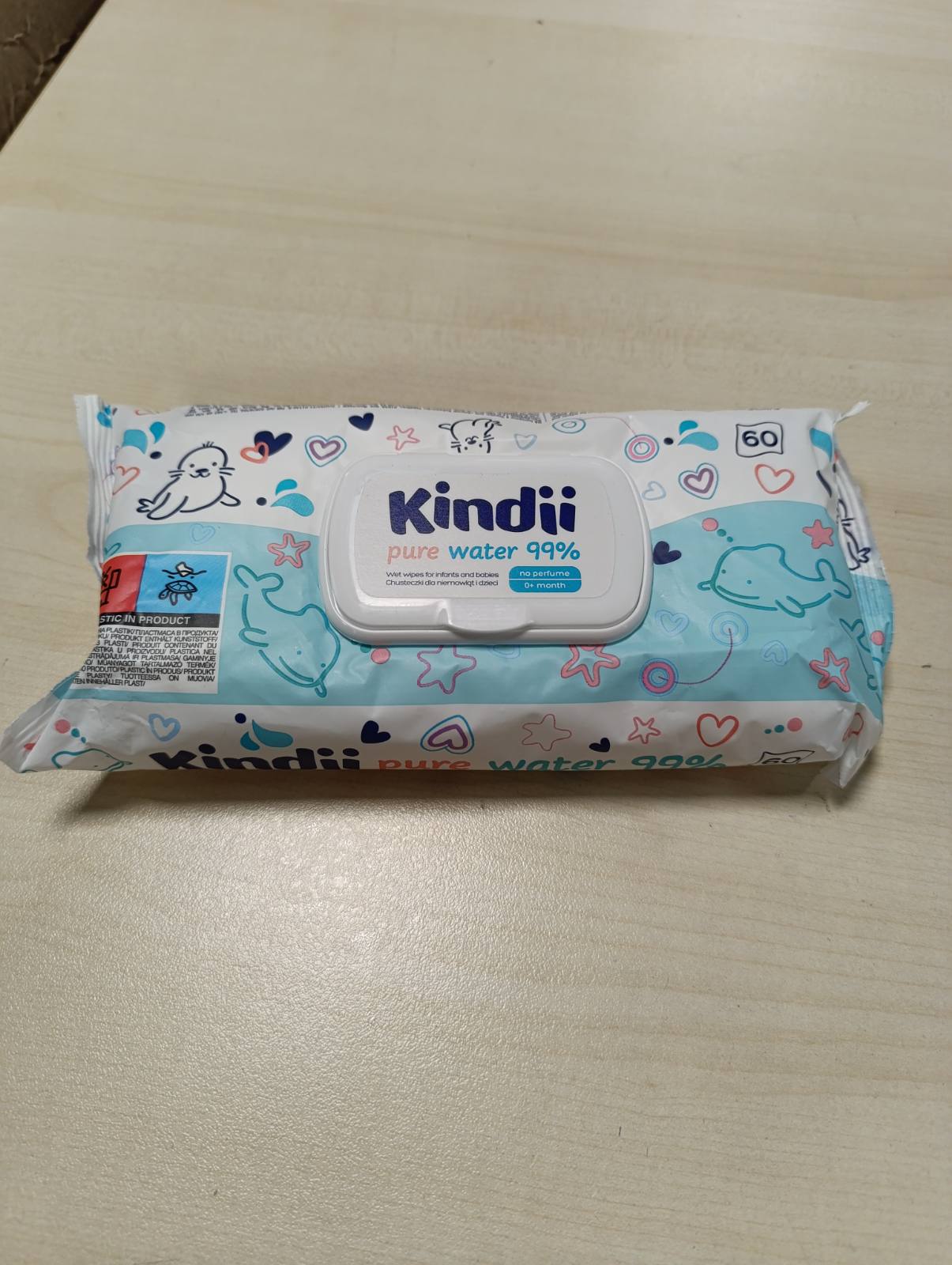 319236 - Kindii Peceta për foshnje me ujë të pastër 99% – (1 x 60 copë) - pa aromë, të testuara dermatologjikisht, për lëkurë të ndjeshme