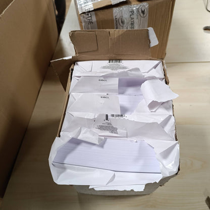 293300 - AMAZON BASICS - Letër printeri, DIN A4, 80 g/m², 2500 fletë, 5 pako me 500, ngjyra e bardhë
