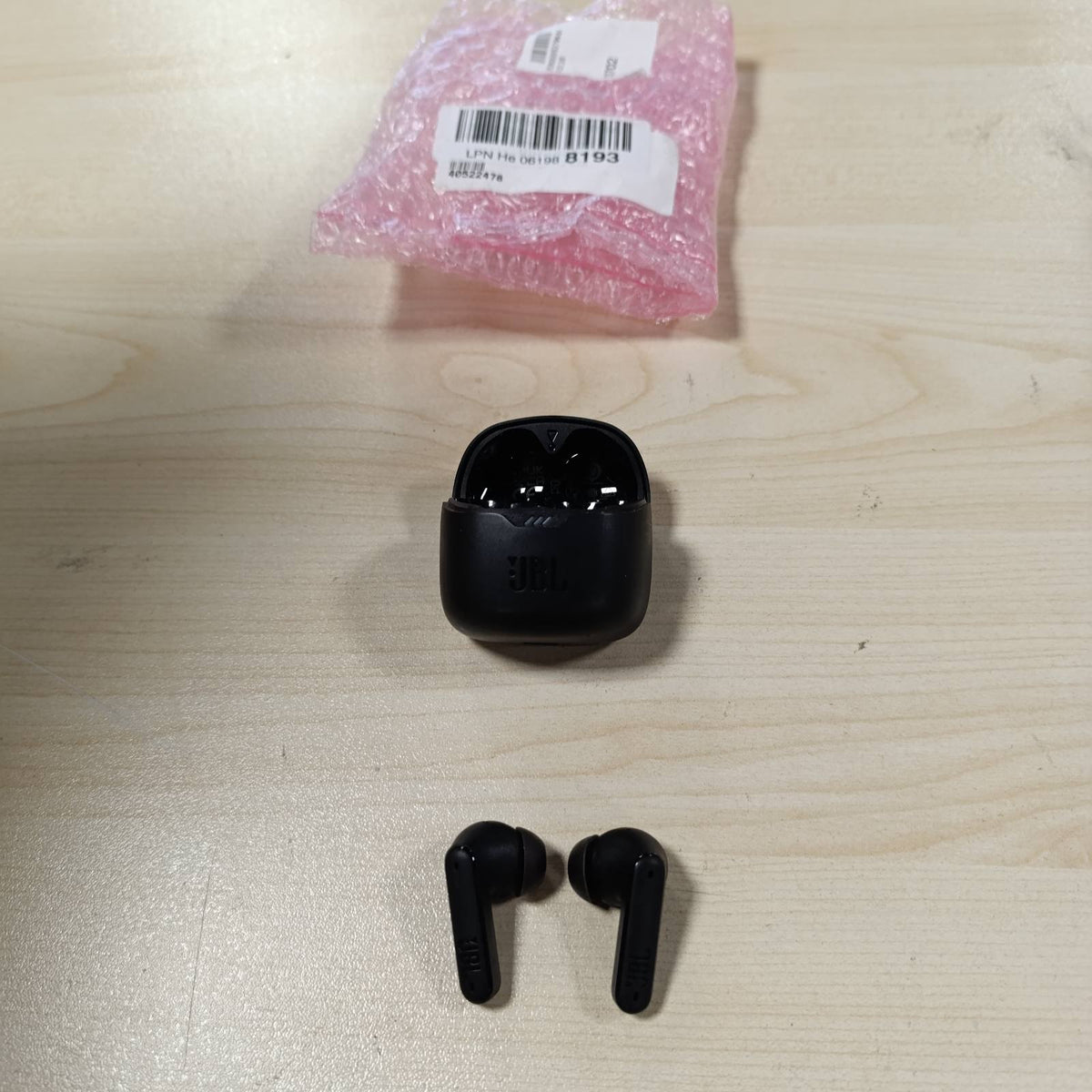 276163 - JBL TUNE FLEX TWS - Kufje pa tel, të papërshkueshme nga uji, anulim zhurmash, të zeza, deri në 32 orë dëgjim muzike