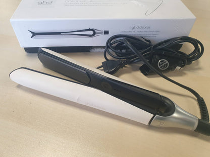 320846 - ghd Chronos, Drejtues Profesional Flokësh me Pllaka Qeramike, përfundim ultra-shkëlqim, teknologji parashikuese HD, pa dëmtim ekstrem nga nxehtësia, e bardhë.