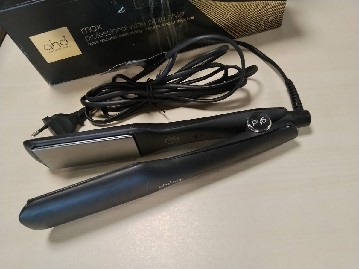 300226 - GHD - Pjastër e gjerë ghd max, pllaka 42 mm, për flokë të gjatë, 25W, e zezë