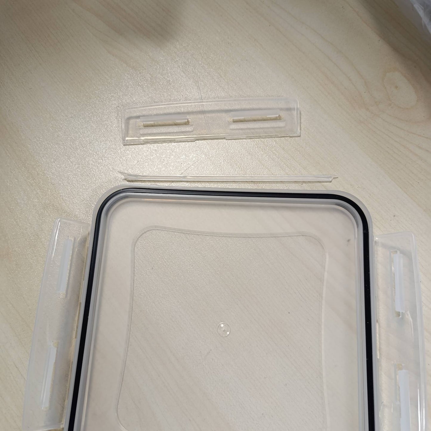 293118 - VINATO Set me 4 enë ruajtjeje 5.2L - Enë hermetike pa BPA me 24 etiketa dhe 4 gota matëse, ideale për drithëra dhe miell