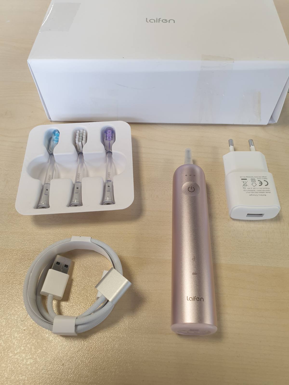 301635 - LAIFEN Furçë dhëmbësh elektrike Wave Pioneer Sonic, 60° lëkundje, 45-ditore jetëgjatësi baterie, 3 koka furçe, IPX7, aliazh alumini rozë