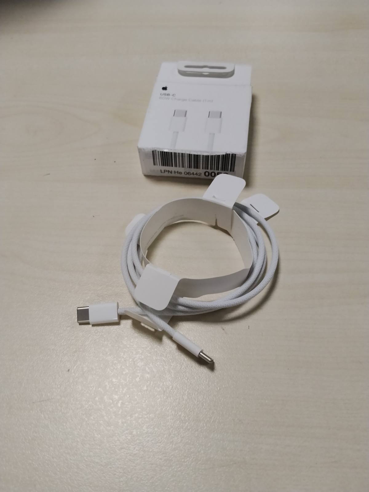 295986 - APPLE Kabllo karikimi USB-C 60W (1 m)