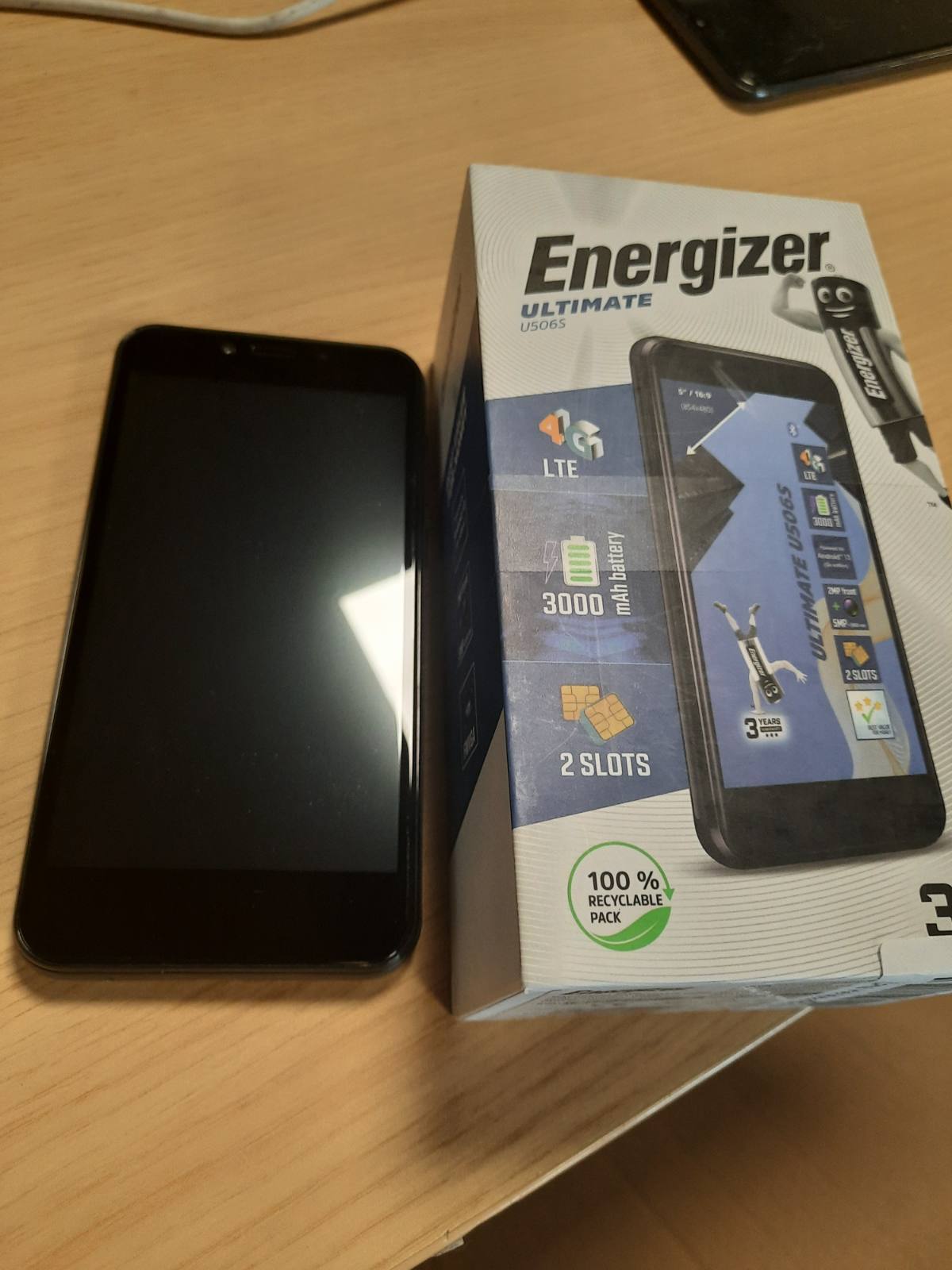 273184 - ENERGIZER U506S Smartphone - 2GB RAM / 32GB ROM - Ekran 5" - Bateri 3000 mAh - Kamera e Pasme 5MP+QVGA / Kamera e Përparme 2MP - Android 13GB - E Zezë - Kartë SIM e Dyfishtë