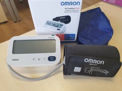 320996 - OMRON Monitorues i presionit të gjakut X3 Comfort AFib, për krahun e sipërm, zbulim AFib