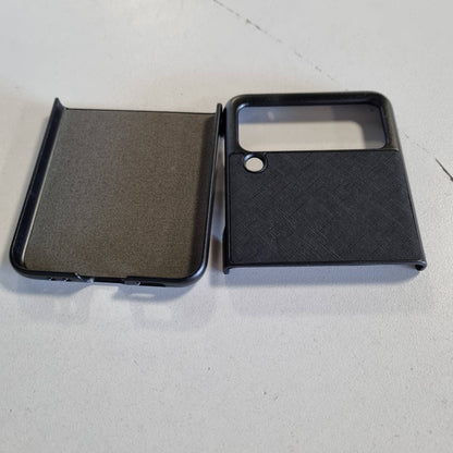 296462 - KWMOBILE Mbrojtëse për Samsung Galaxy Z Flip 3 5G, Lëkurë Artificiale, E Zezë