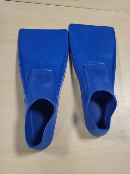 294066 - FLIPPER SWIMSAFE 1141 - PENDA NOTI PËR FËMIJË, NË NGJYRË BLU, MADHËSIA 30-33, TË BËRA PREJ GOME NATYRALE, SI NJË NDIHMË NOTI PËR NOT DHE ARGËTIM PA SHQETËSIME NË LARJE