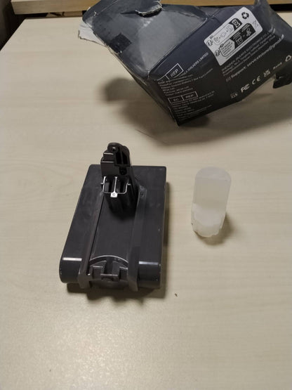299375 - MORPILOT, bateri 8000mAh për fshesat me korrent Dyson V6 DC62 SV03 Animal Pro Fluffy Absolute Trigger SV09 SV05 SV06 SV07 DC59 DC61 DC58 DC72 DC74, me 3 filtra të larëshëm dhe kaçavidë