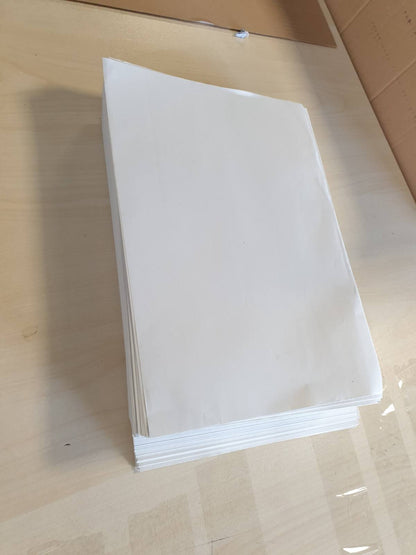 273441 - AMAZON BASICS Letër A4 80gsm 100% e ricikluar, kuti me 5 tufa me nga 500 fletë