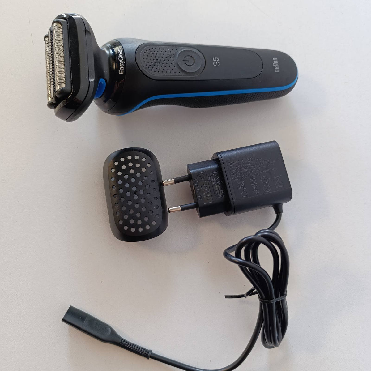 300351 - BRAUN Makinë rroje elektrike për meshkuj Seria 5, model 51-B1000s, ngjyrë blu