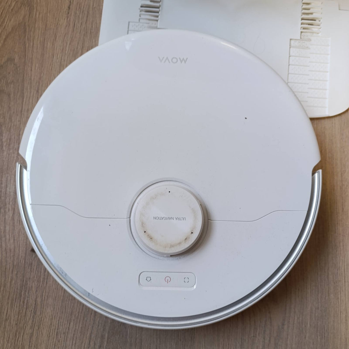 288014 - DREAME Fshesë me korrent robotike Mova P50 Pro Ultra, Fuqi thithjeje 19,000Pa, Mop fleksibël, Zbrazje dhe pastrim automatik, Kontroll zanor
