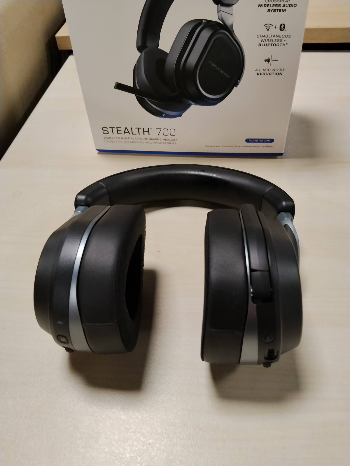 298995 - TURTLE BEACH Kufje pa tel për lojëra Stealth 700 të zeza me bateri 80 orë, drajverë 60 mm, transmetues të dyfishtë dhe Bluetooth për PS5, PS4, PC dhe celular
