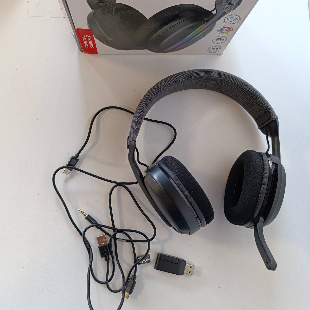 299522 - SUBSONIC Kufje për Lojëra Vektra - Kufje pa tel me LED RGB, Mikrofon të tërheqshëm, Kontrolle në kufje, Zë stereo - I pajtueshëm me PS5, Xbox, Switch 2, Switch, PC dhe Smartphone - E zezë
