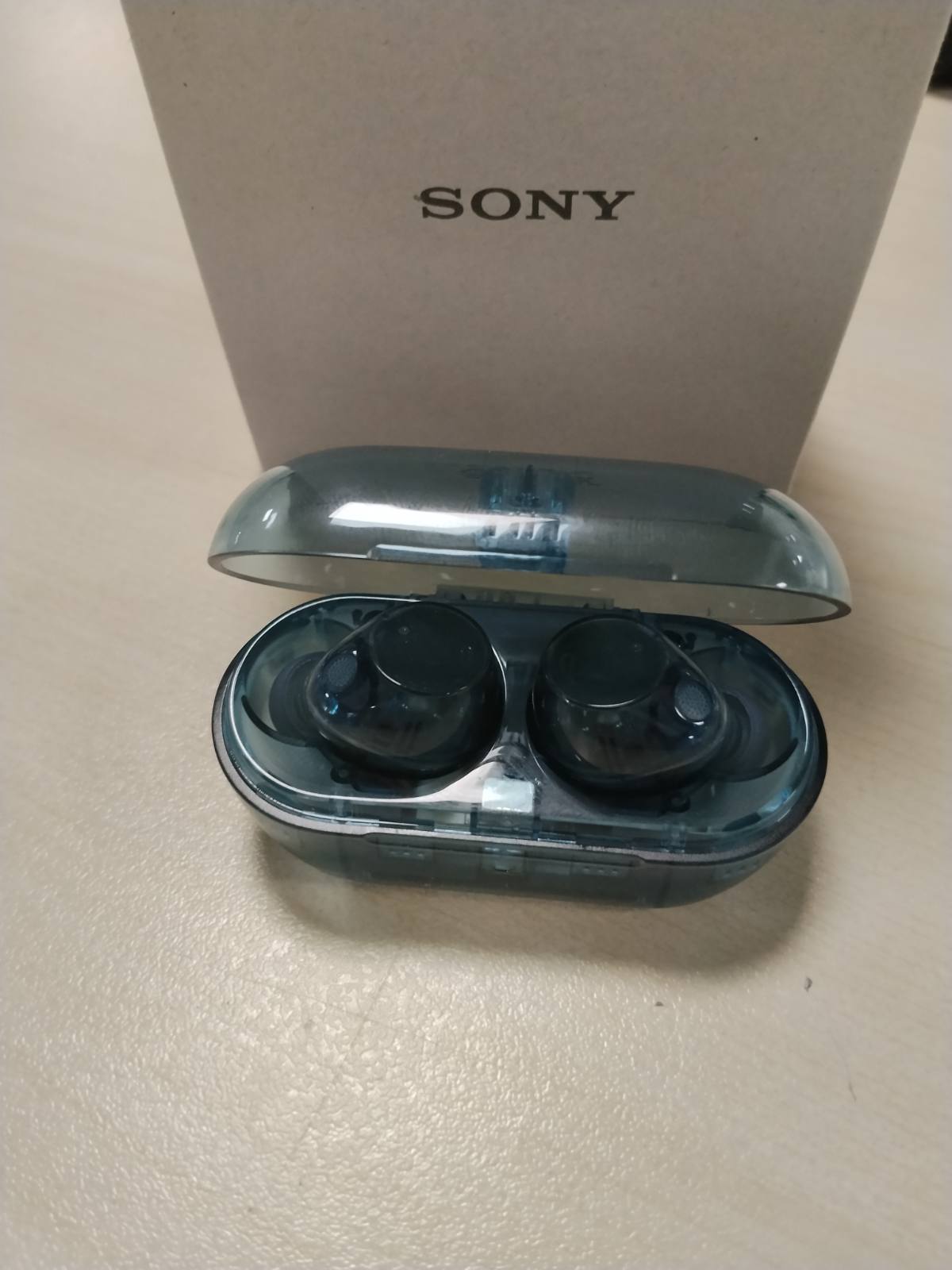 319488 - SONY WF-C710N Kufje me Anulim të Zhurmës Vërtet Pa Tel, të lehta, kontrolle me prekje, lidhje shumëpikëshe, IPX4, jetëgjatësi baterie deri në 40 orë, karikim i shpejtë, kompatibil me iOS dhe Android, Blu Qelqi