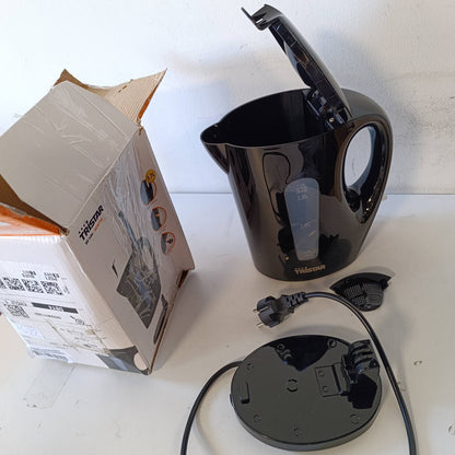277522 - TRISTAR Çajnik 1.7 L, 2200 W, Shenja të Nivelit të Mbushjes, Kontrollues Strix, WK-3384, i Zi