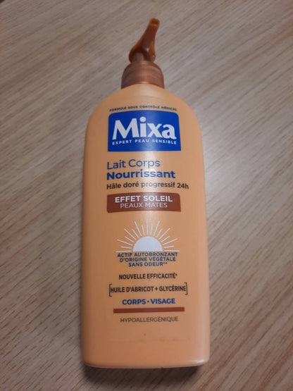 318884 - MIXA - Locion ushqyes për trupin me efekt dielli, vetë-nxirje graduale 24 orë, 250ml, gjalpë Shea dhe vaj kajsie, trup dhe fytyrë, lëkurë e errët