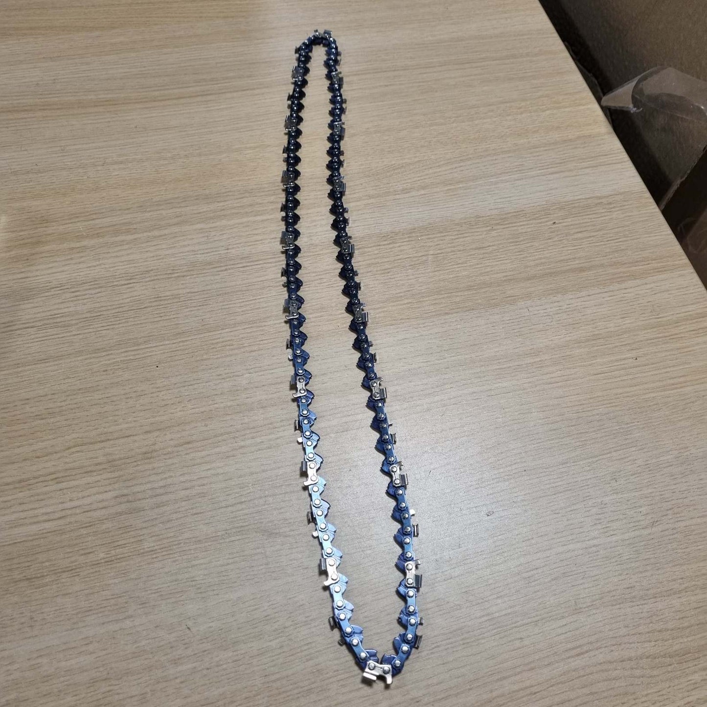 289038 - OZAKI - Zinxhir sharre elektrike .325 E72 - Gjysmë-Profesional - Gauge 1.5 mm (0.058") - Profil prerës gjysmë-katror - 72 lidhje transmisioni - 45 cm