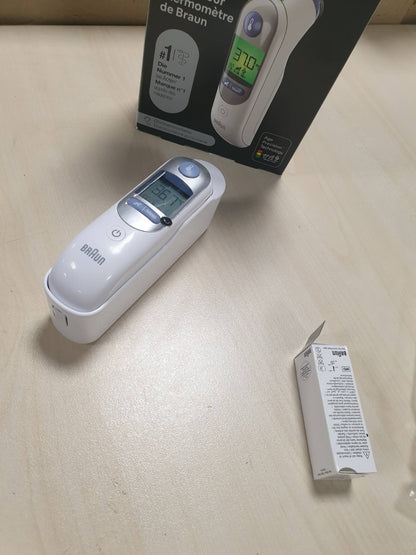 275131 - BRAUN ThermoScan 7 BRAIRT6520 Termometër veshi, Teknologjia e Precizionit Age, ekran dixhital me kodim ngjyrash, miqësor për foshnje dhe fëmijë