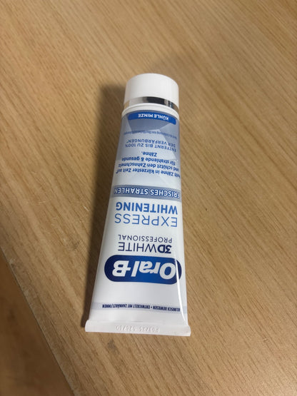 275934 - ORAL-B Pastë dhëmbësh zbardhuese 3D White Professional Express, 1 x 75ml