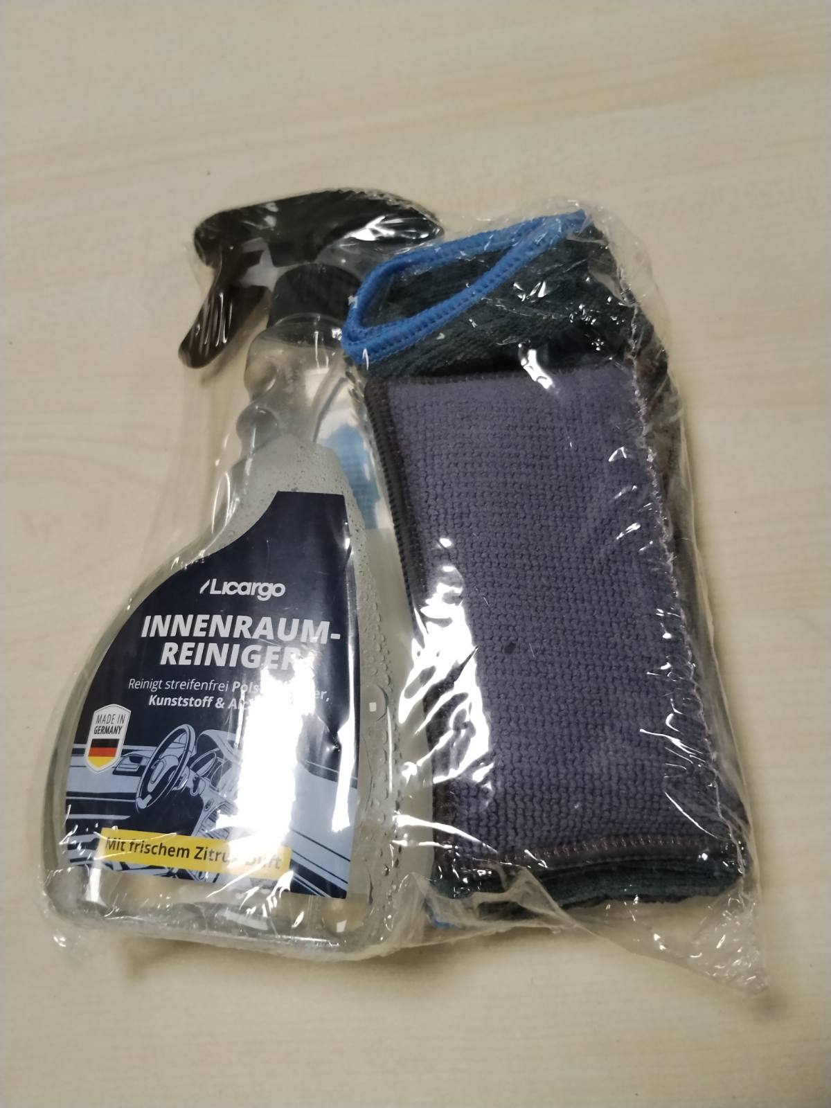 314712 - LICARGO Set Pastrues për Brendësinë e Makinës (500ml) + Sfungjer + Pëlhurë Mikrofibre 380GSM