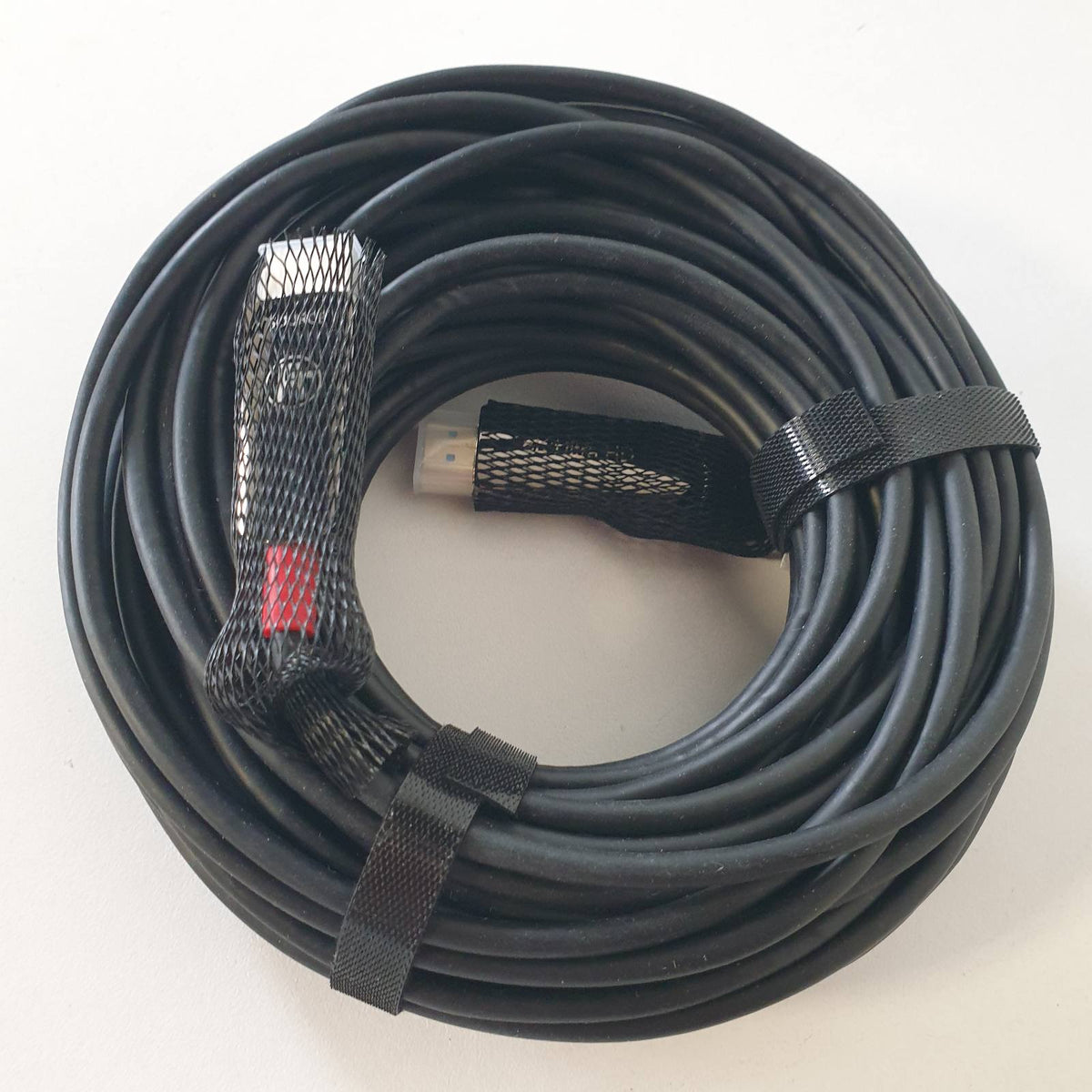 309544 - FEINTECH - Kabllo me fibra optike HDMI 8K 15m, 4K 120Hz, 1440p 144Hz, HDMI 2.1, 48Gbps, mbështet eARC, CEC, VRR, HDR, Dolby Atmos, 3D, VMI90150