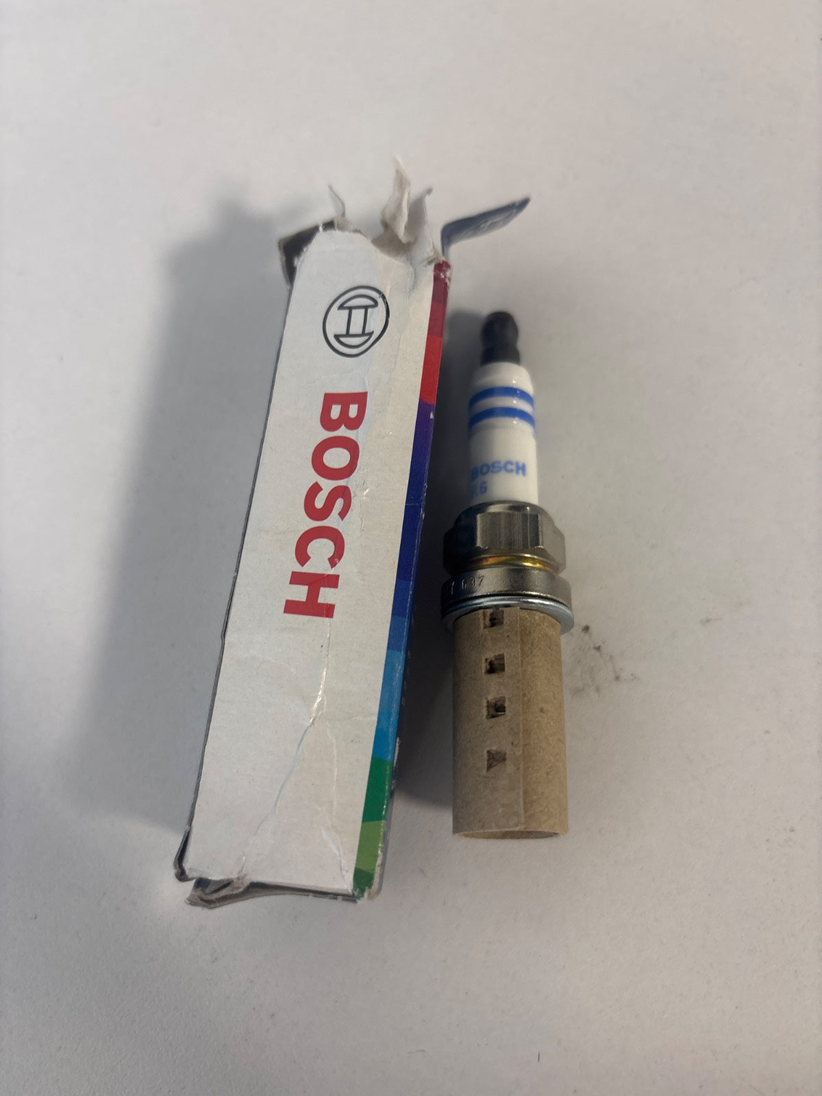 289001 - BOSCH Kandele Double Iridium FR6KI332S, 1 x për ndizje motorësh me benzinë, jetëgjatësi e gjatë