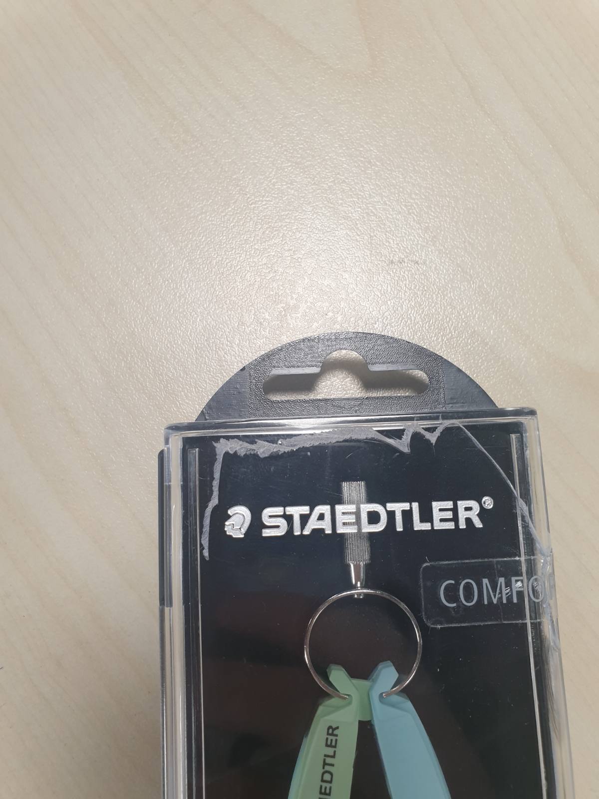 268999 - STAEDTLER Busull Mars Comfort, udhëzues boshti, bosht qendror, jeshile pastel dhe blu pastel, kuti e fortë me kapak, 556 00-PA1