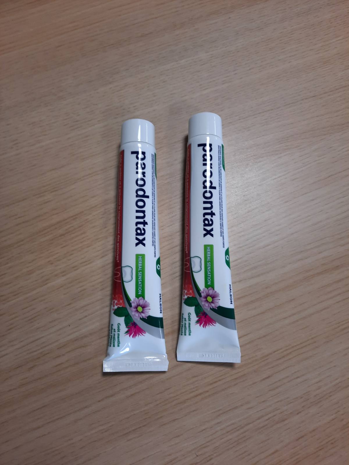 302378 - PARODONTAX Pastë dhëmbësh Herbal Sensation - 2 x 75 ml - Me aromë menteje dhe meli limoni