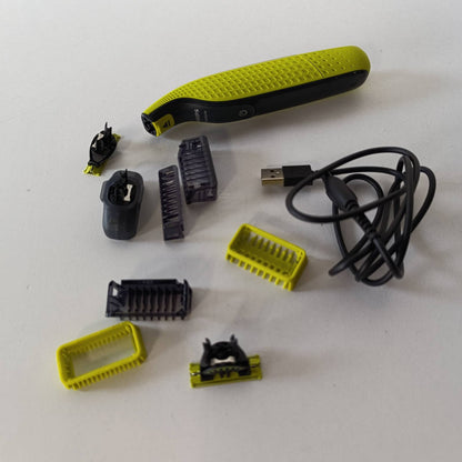 321003 - PHILIPS OneBlade 360 Fytyrë & Trup, makinën rroje elektrike, 3 tehe 360, 3 aksesorë shkurtimi (1/3/5 mm), 2 aksesorë trupi, rruajtje e lagësht dhe e thatë (QP2824/31)