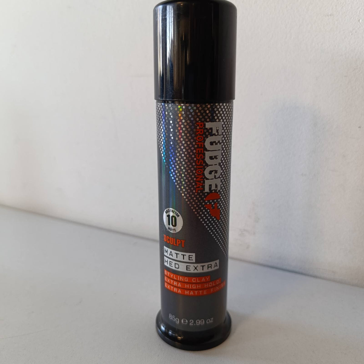 315657 - Dyllë Profesionale për Flokët Fudge, Matte Hed Extra, Mbajtje Ekstreme, Produkt Teksturizues për Stilimin e Flokëve për Burra, Argjilë me Efekt Teksture Matt, e Infuzuar me Argjilë Kaolini, 85 g
