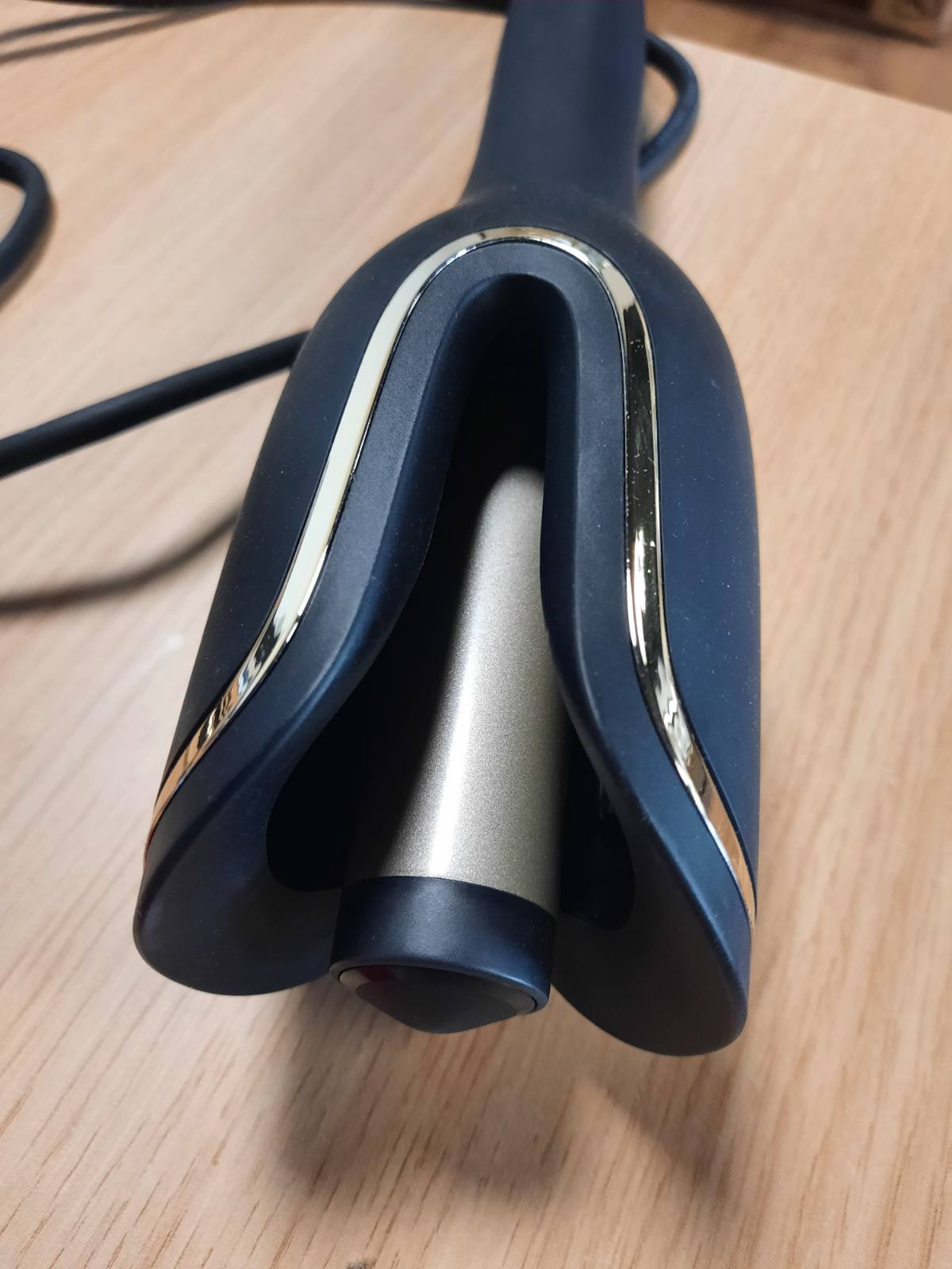 300302 - PHILIPS Hekur Automatik për Kaçurrela Seria 8000, 27 Opsione Stilimi, E Zezë, Modeli BHB876/00
