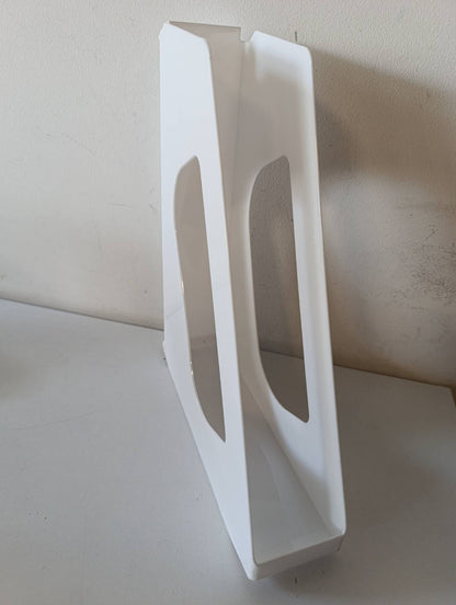 277200 - ESSELTE VIVIDA Raft Revistash Plastik, A4, e bardhë, 628215