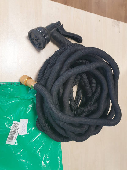 288617 - VOUNOT® Tub kopshti i përforcuar 30m i zgjerueshëm, i përshtatshëm për aksesorë 1/2" dhe 3/4", 10 modele spërkatjeje, fleksibël dhe i papërshkueshëm nga rrjedhjet