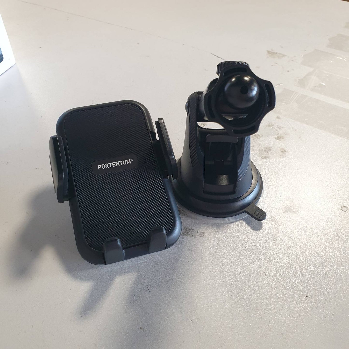 274342 - PORTENTUM Mbajtëse Telefoni për Makinë me Kupë Thithëse të Përforcuar, Rrotullim 360°, Krah i Zgjerueshëm, Kompatibël me Telefona 4 deri në 7.5"