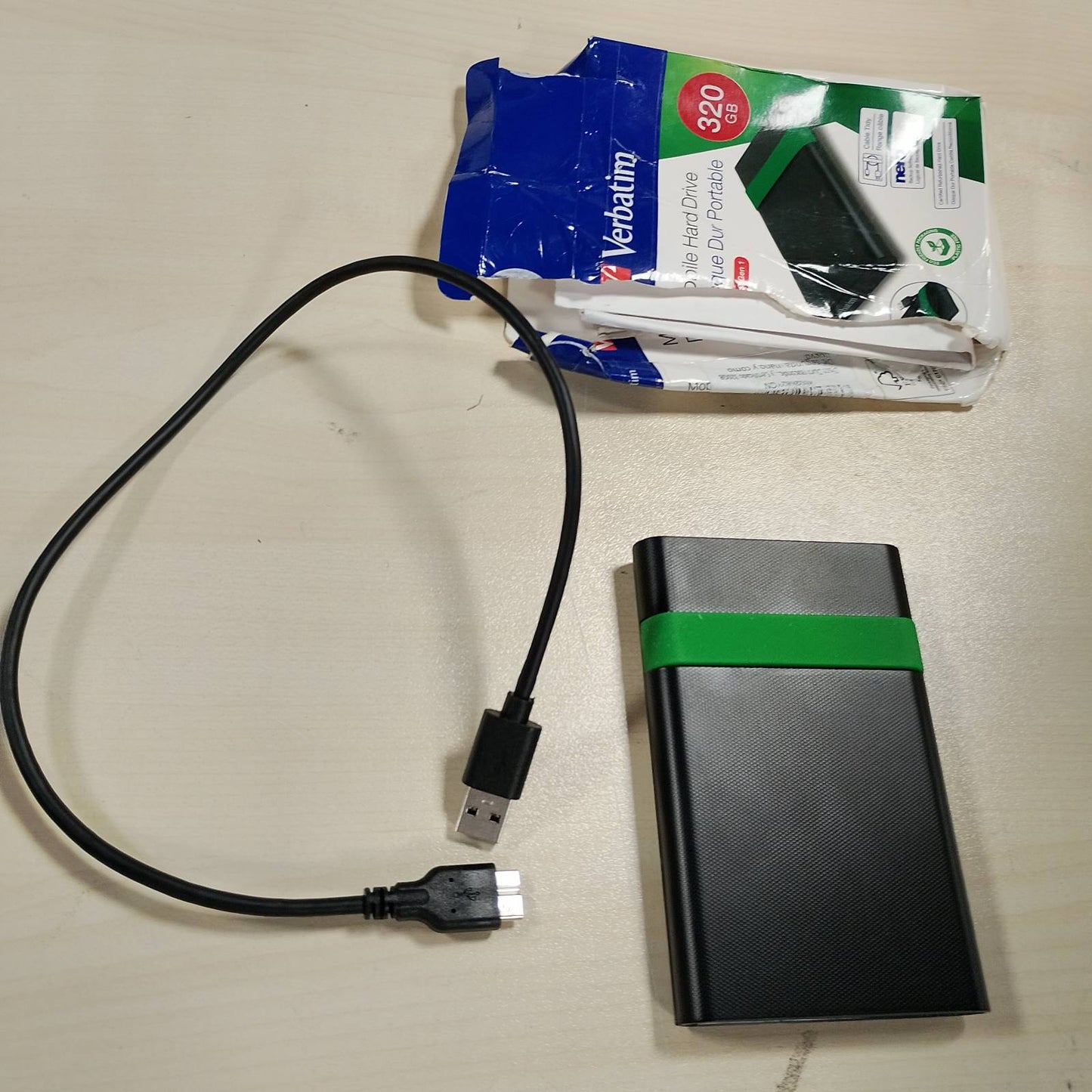 273636 - VERBATIM Disk i ngurtë USB3.2, 320GB, i certifikuar i rinovuar