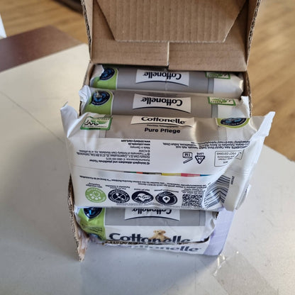 300637 - COTTONELLE Letër higjienike Moist Pure Care, ultra e ndjeshme, 99% ujë, 12 x 42 peceta, pa aromë dhe hipoalergjike