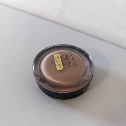 321695 - MAX FACTOR Miracle Touch, Fondatinë me Mbulim të Plotë me Acid Hialuronik, 075 Golden, 12 ml
