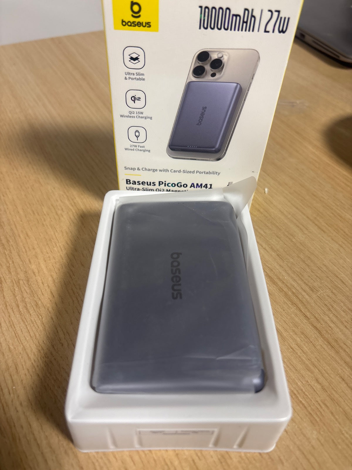 319246 - Power Bank Baseus Picogo AM41, ultra i hollë 0.3", 5000mAh me MagSafe, karikim të shpejtë PD 20W, portativ, bateri mini magnetike me valë dhe kabllo USB-C për iPhone 17 Air/16/15/14/13, ngjyrë gri hapësinore.