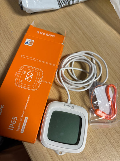 288902 - SONOFF SNZB-02LD Sensor Temperature Zigbee i papërshkueshëm nga uji me sondë çeliku inox 1.5m, ekran LCD, diapazon -40~115°C, monitorim me aplikacion, montim magnetik, funksionon me qendrën Zigbee