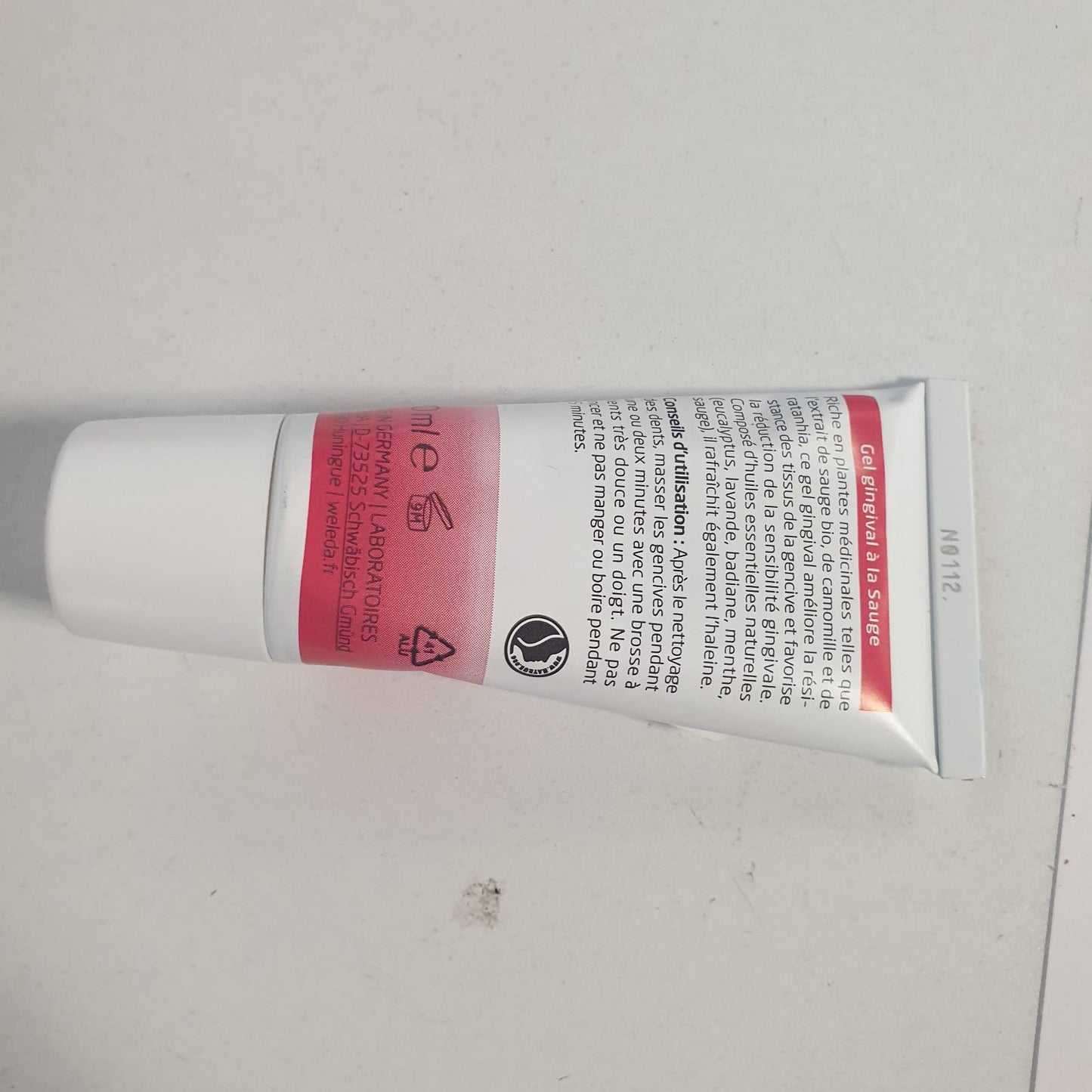 318927 - WELEDA Xhel për mishrat e dhëmbëve me sherbelë - Kujdes për mishrat e dhëmbëve të ndjeshëm - 30 ml