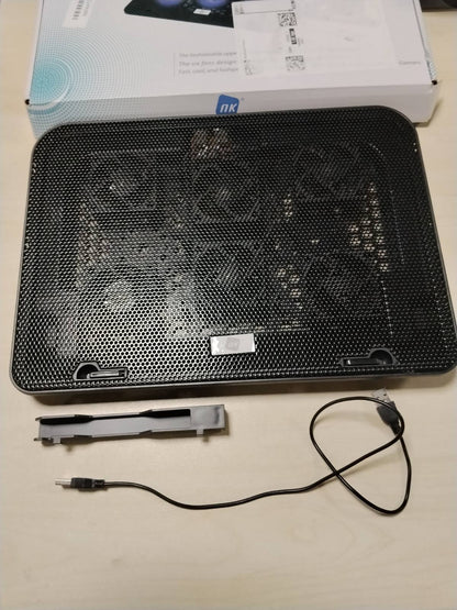 320137 - NK Bazë Ftohëse Portative - Ventilator Laptop për Laptop 12-17", i Rregullueshëm në Lartësi, 6 Ventilatorë të Heshtur, 2 Porta USB, Ftohje e Shpejtë, Dritë LED Blu - e Zezë