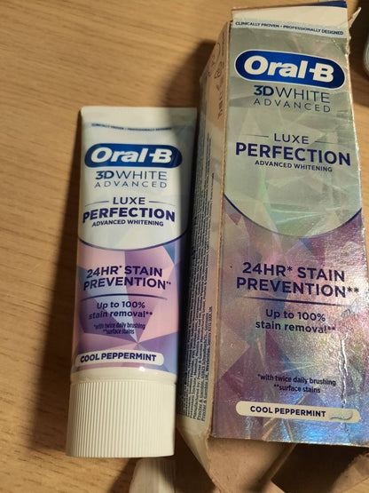304076 - ORAL-B Pastë dhëmbësh 3D White Luxe Perfection, 75 ml