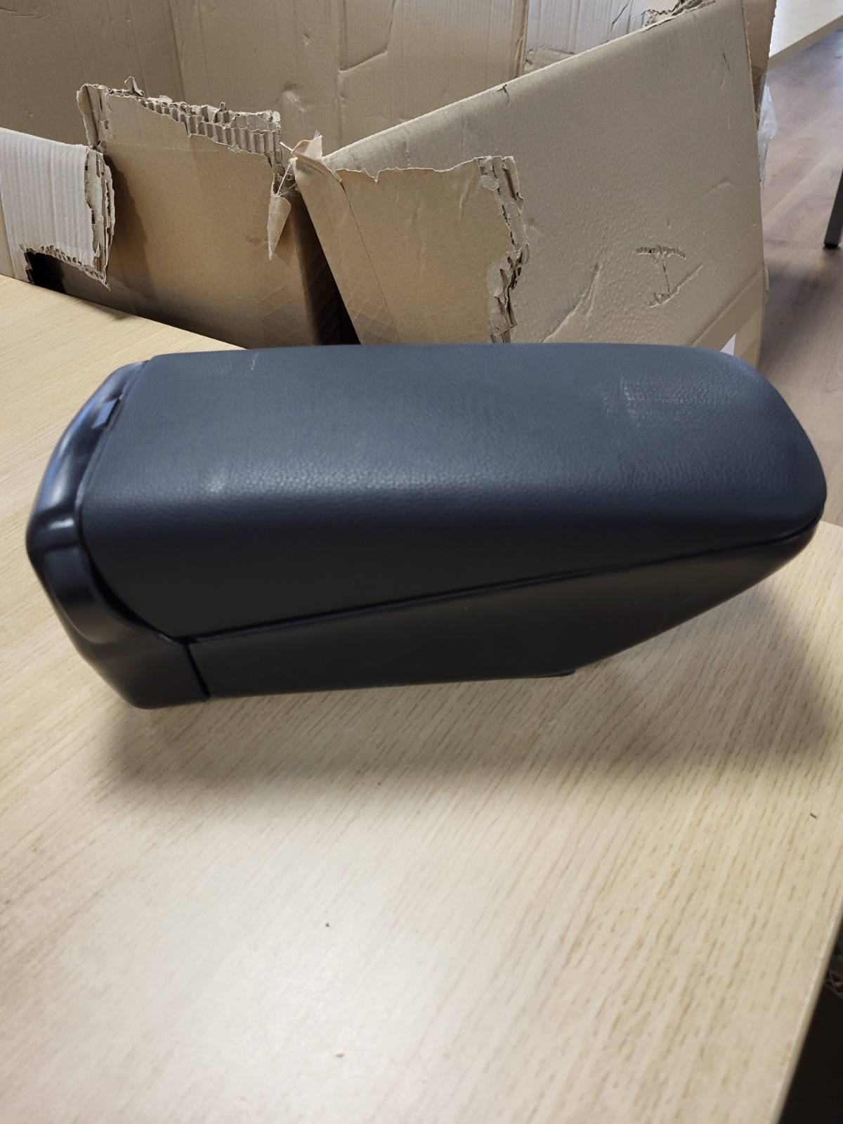 312874 - CARPOINT Mbështetëse krahu 0325003, e zezë